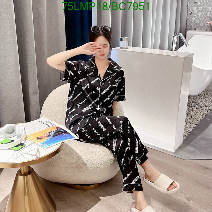 Pajamas-yoga-workout clothes-bathrobes-leggings Code: BC7951