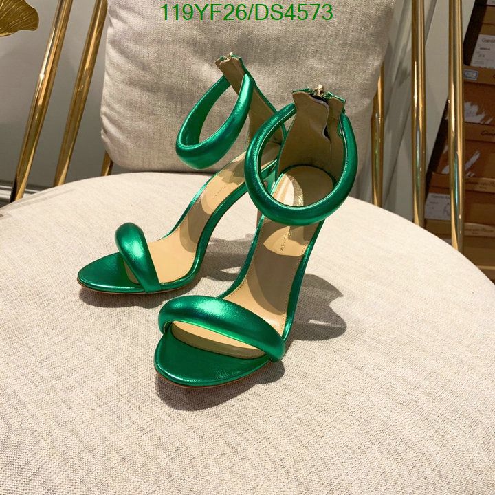 Women Shoes-Gianvito Rossi Code: DS4573 $: 119USD