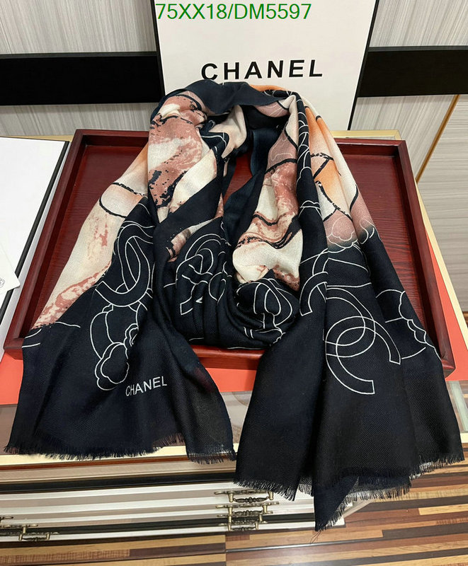 Scarf-Chanel Code: DM5597 $: 75USD