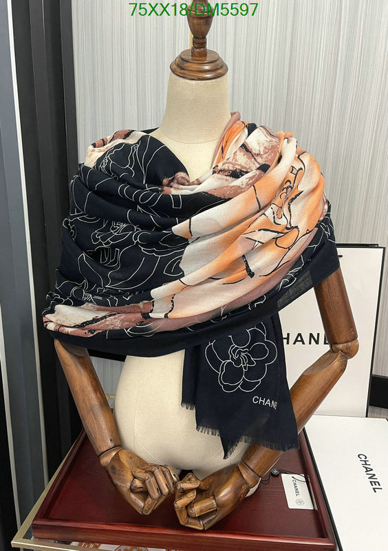 Scarf-Chanel Code: DM5597 $: 75USD