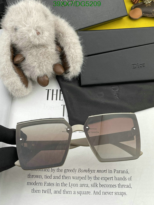 Glasses-Dior Code: DG5209 $: 39USD