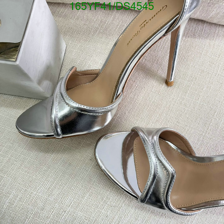 Women Shoes-Gianvito Rossi Code: DS4545 $: 165USD