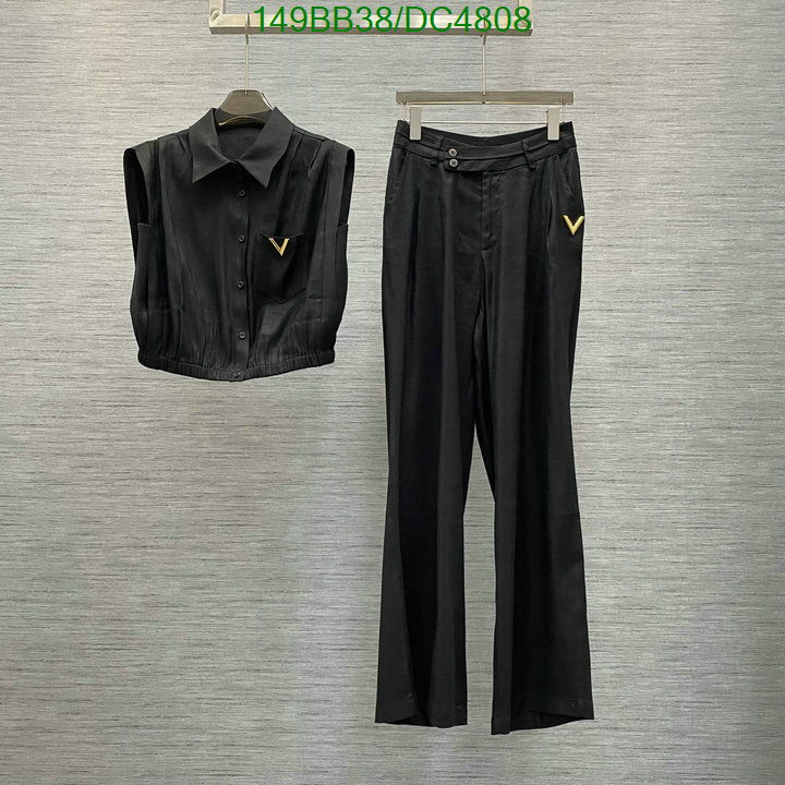 Clothing-Valentino Code: DC4808 $: 149USD