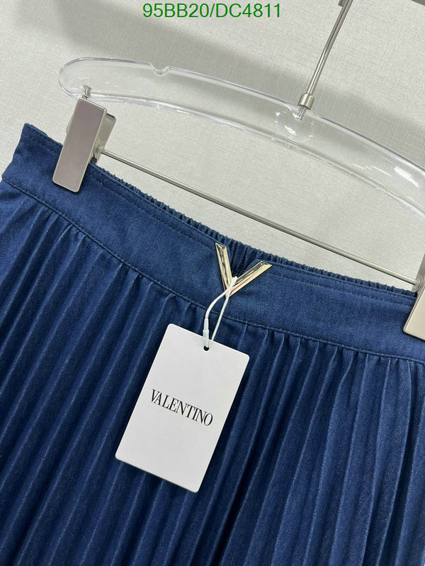 Clothing-Valentino Code: DC4811 $: 95USD