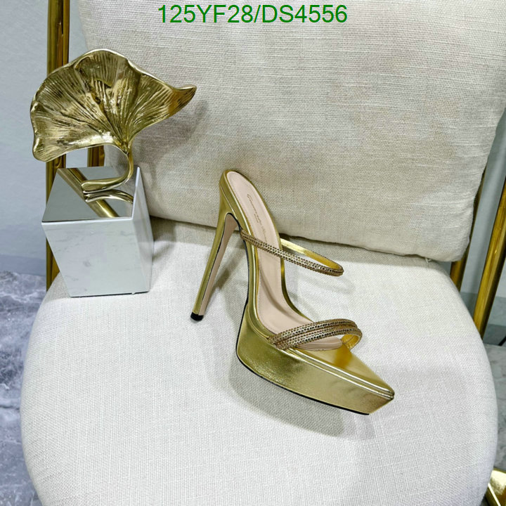 Women Shoes-Gianvito Rossi Code: DS4556 $: 125USD