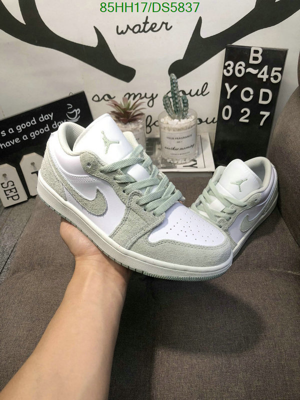 Women Shoes-NIKE Code: DS5837 $: 85USD