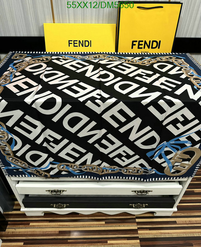 Scarf-Fendi Code: DM5650 $: 55USD