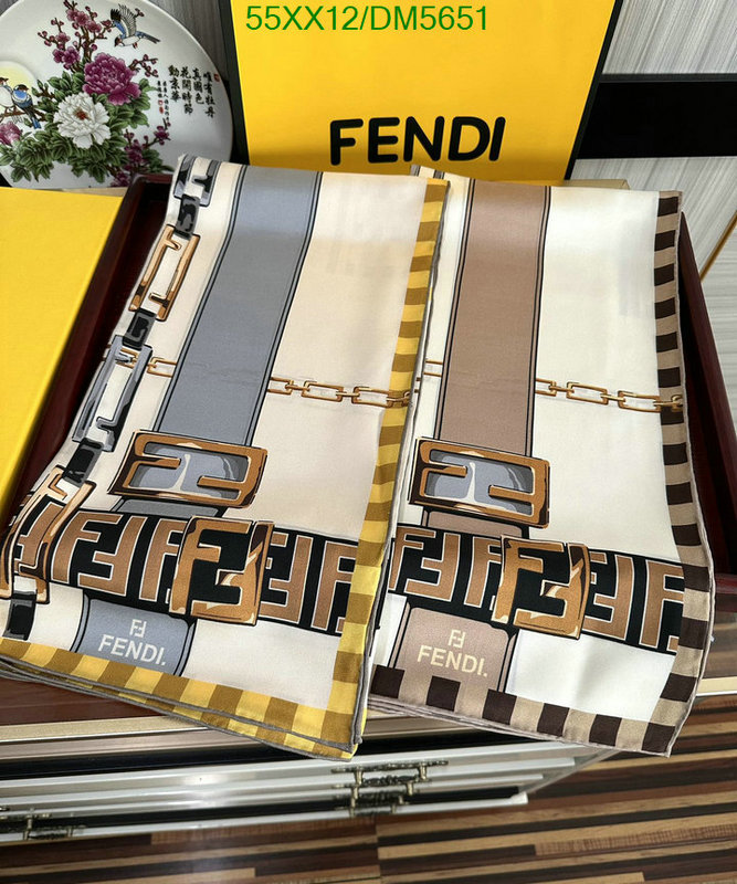 Scarf-Fendi Code: DM5651 $: 55USD