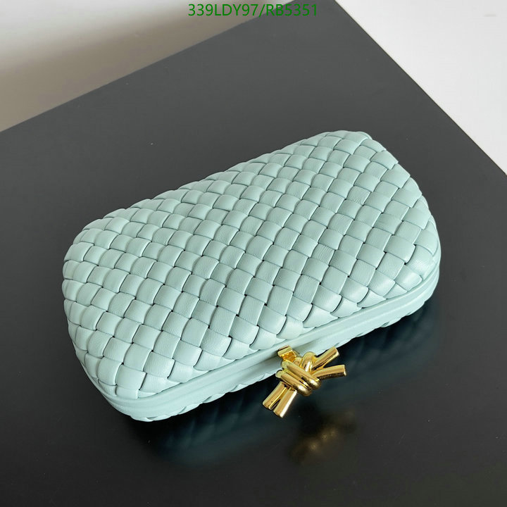 BV Bag-(Mirror)-Clutch- Code: RB5351 $: 339USD