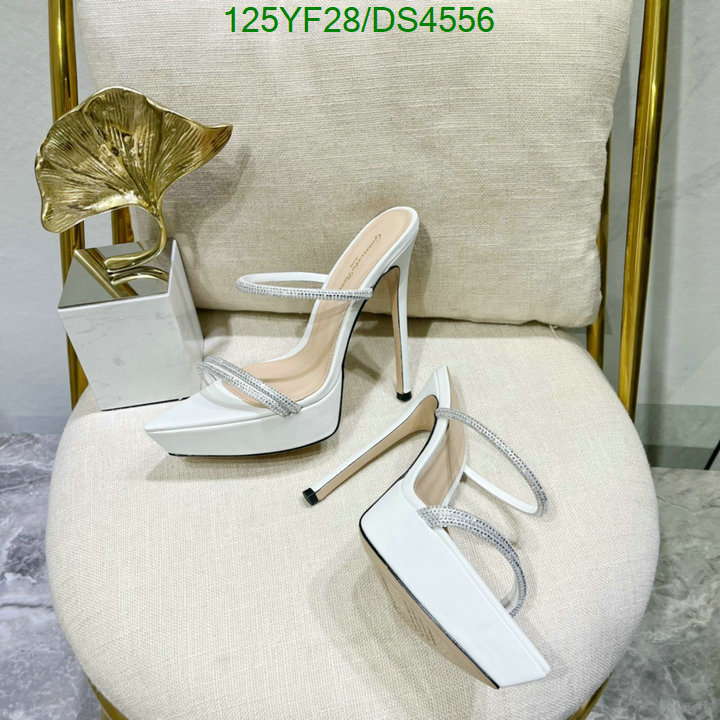 Women Shoes-Gianvito Rossi Code: DS4556 $: 125USD