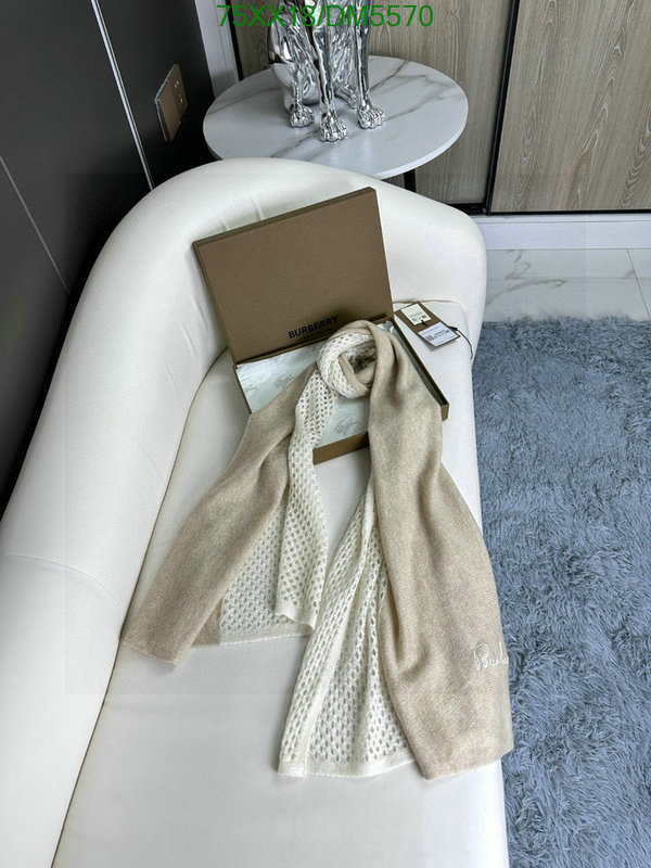 Scarf-Burberry Code: DM5570 $: 75USD