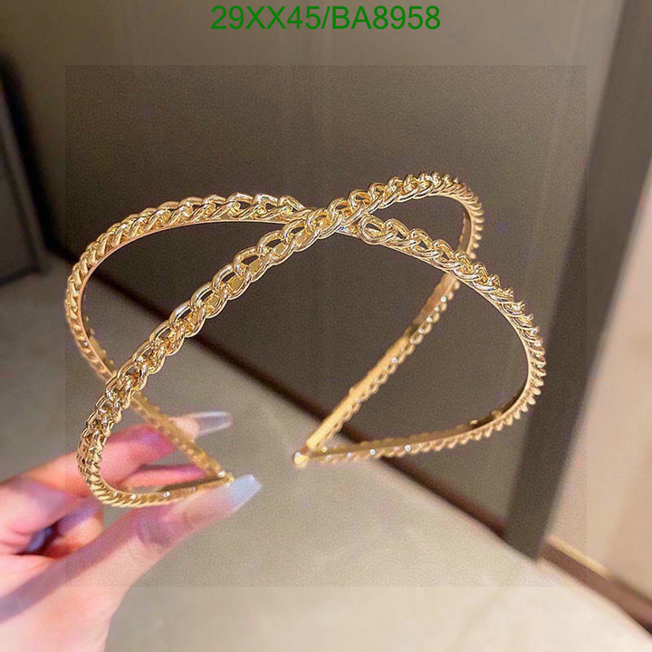 Headband-Chanel Code: BA8958 $: 29USD