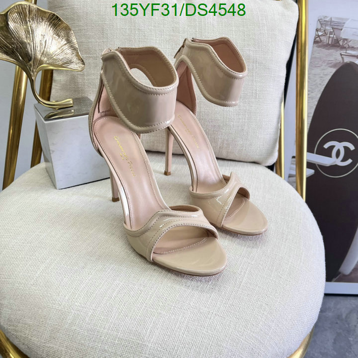 Women Shoes-Gianvito Rossi Code: DS4548 $: 135USD