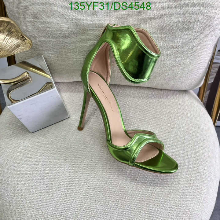 Women Shoes-Gianvito Rossi Code: DS4548 $: 135USD