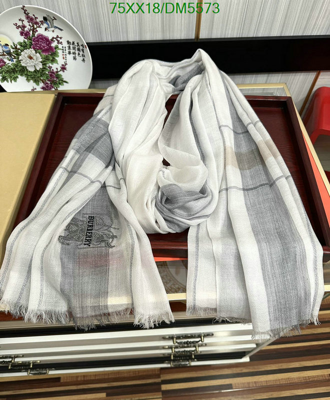 Scarf-Burberry Code: DM5573 $: 75USD