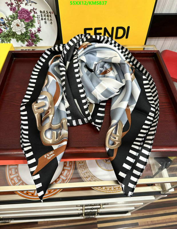 Scarf-Fendi Code: KM5837 $: 55USD