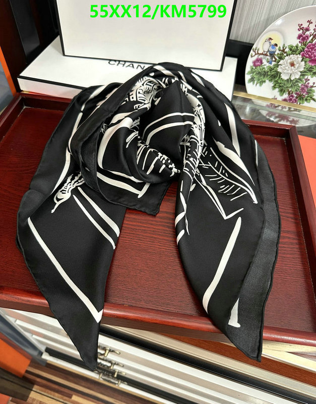 Scarf-Chanel Code: KM5799 $: 55USD