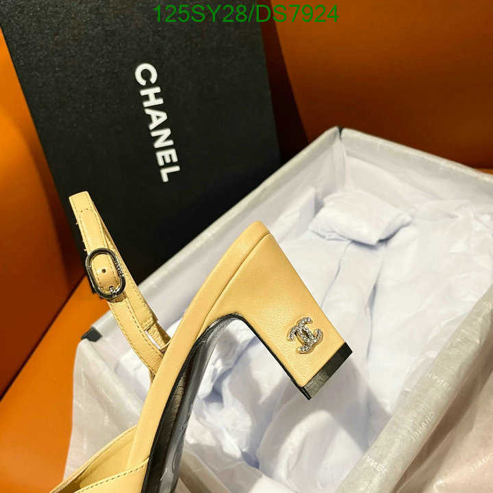 Women Shoes-Chanel Code: DS7924 $: 125USD