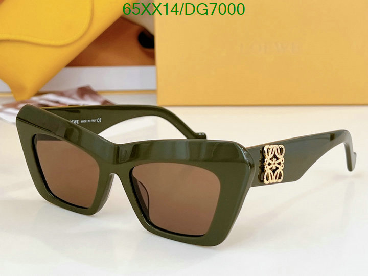 Glasses-Loewe Code: DG7000 $: 65USD