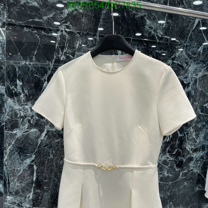 Clothing-Valentino Code: DC7835 $: 209USD