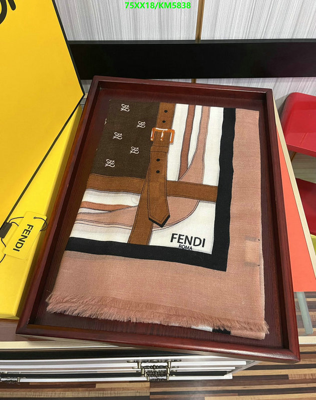 Scarf-Fendi Code: KM5838 $: 75USD