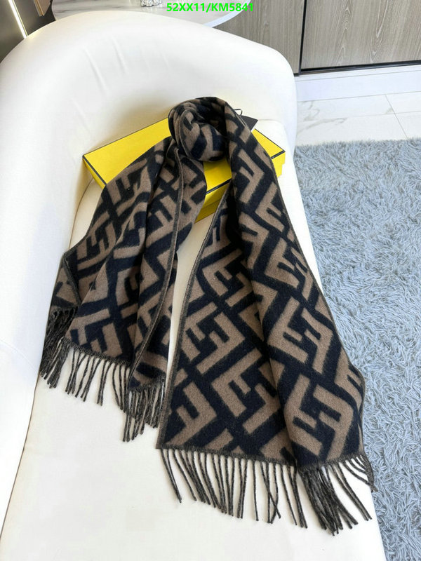 Scarf-Fendi Code: KM5841 $: 52USD