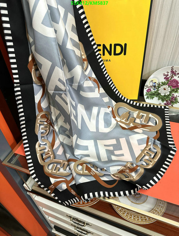 Scarf-Fendi Code: KM5837 $: 55USD