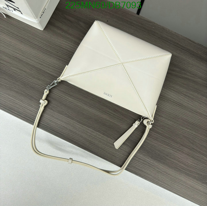 Loewe Bag-(Mirror)-Crossbody- Code: DB7093 $: 225USD