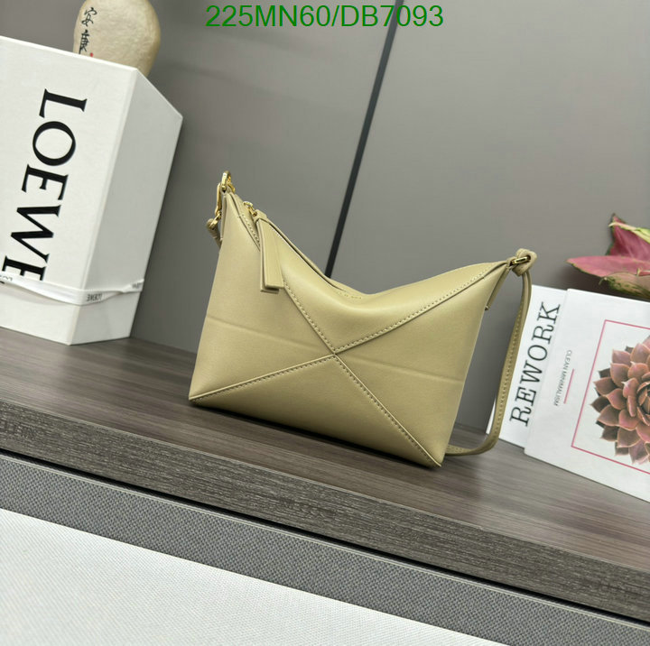 Loewe Bag-(Mirror)-Crossbody- Code: DB7093 $: 225USD