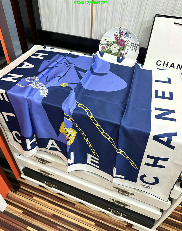 Scarf-Chanel Code: KM5782 $: 55USD