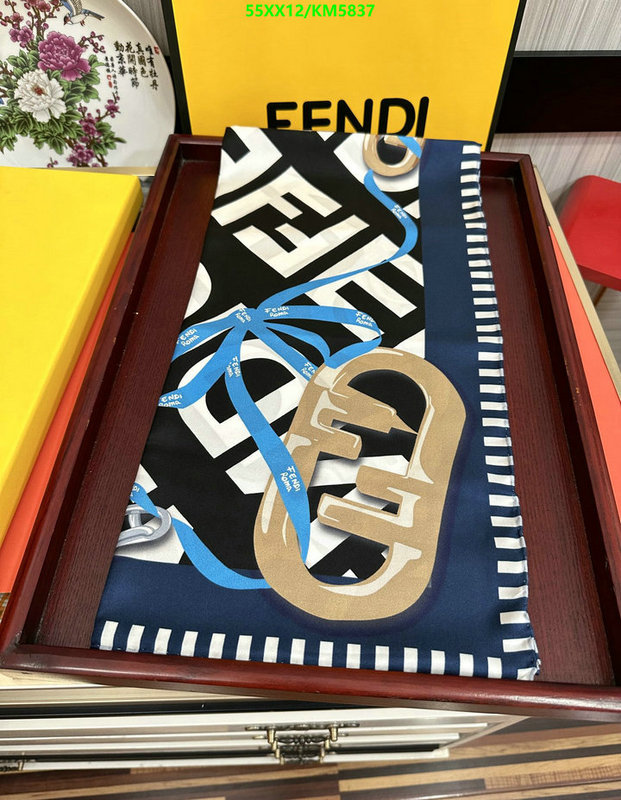 Scarf-Fendi Code: KM5837 $: 55USD