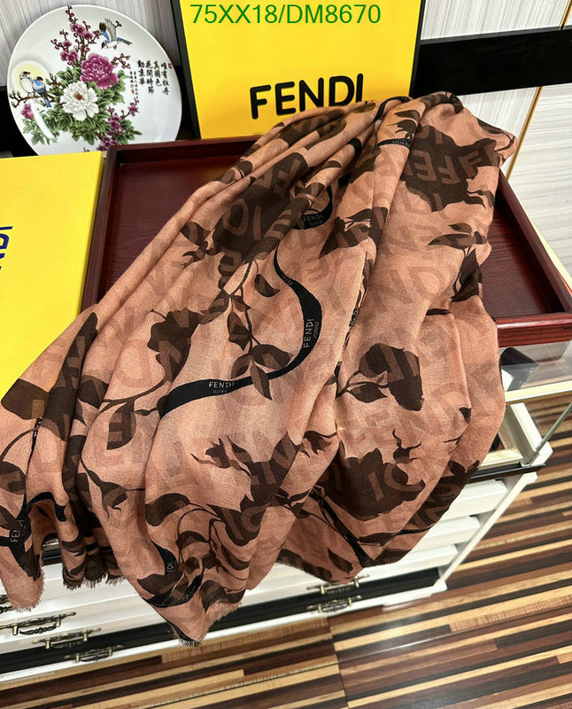 Scarf-Fendi Code: DM8670 $: 75USD