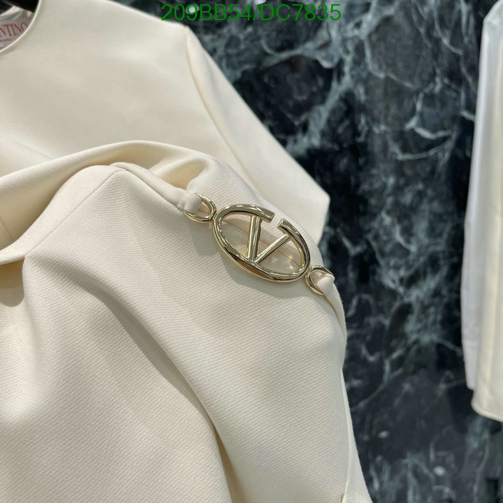 Clothing-Valentino Code: DC7835 $: 209USD