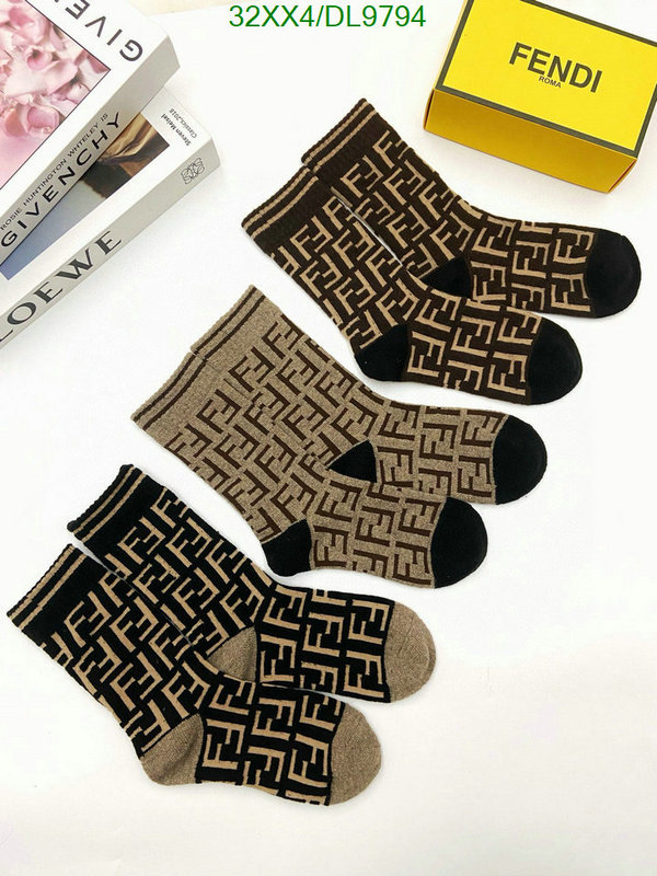 Sock-Fendi Code: DL9794 $: 32USD