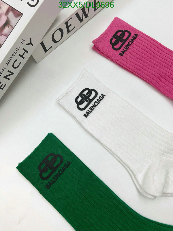 Sock-Balenciaga Code: DL9696 $: 32USD