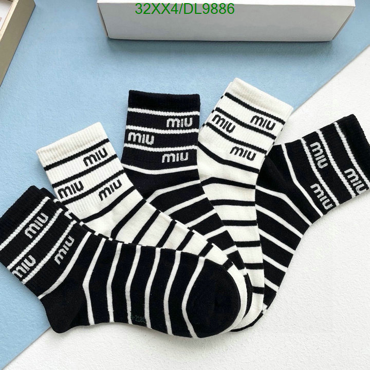 Sock-Miu Miu Code: DL9886 $: 32USD