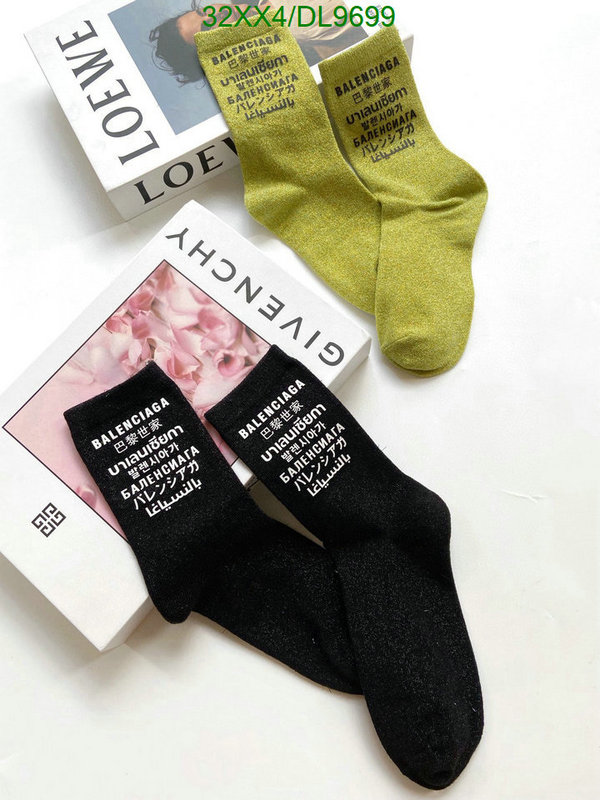 Sock-Balenciaga Code: DL9699 $: 32USD