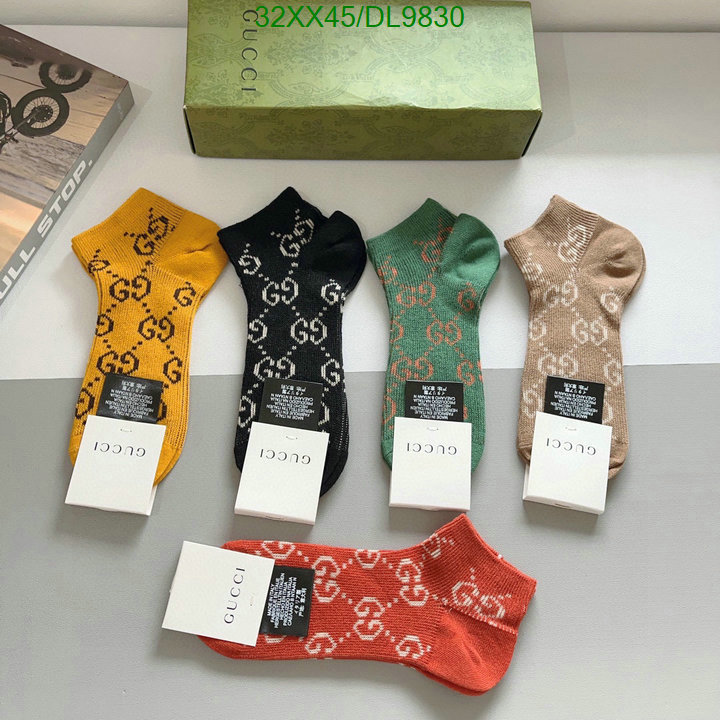 Sock-Gucci Code: DL9830 $: 32USD