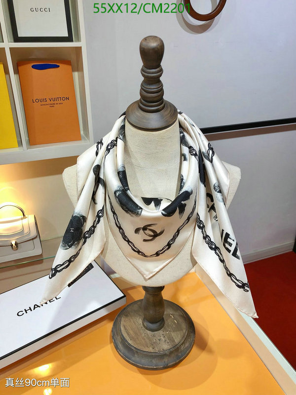 Scarf-Chanel Code: CM2201 $: 55USD