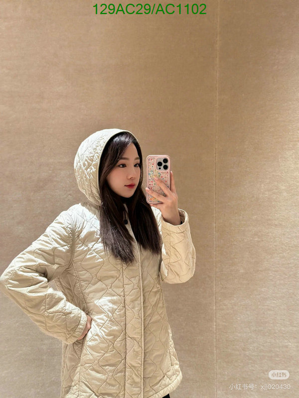 Down jacket Women-Burberry Code: AC1102 $: 129USD