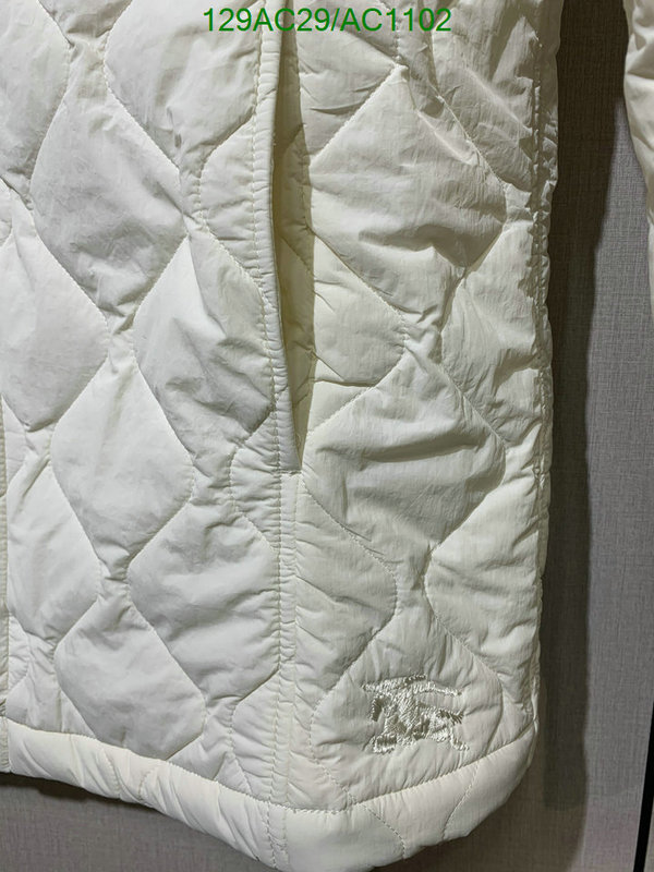 Down jacket Women-Burberry Code: AC1102 $: 129USD