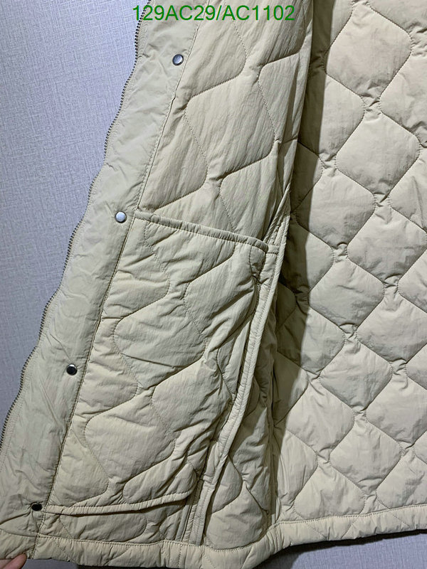 Down jacket Women-Burberry Code: AC1102 $: 129USD