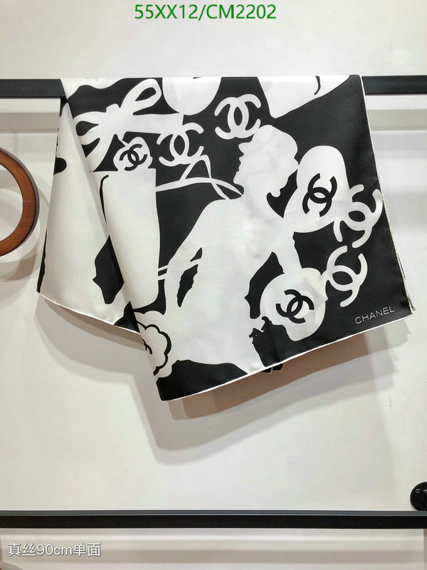 Scarf-Chanel Code: CM2202 $: 55USD