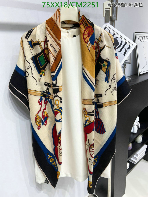 Scarf-Hermes Code: CM2251 $: 75USD