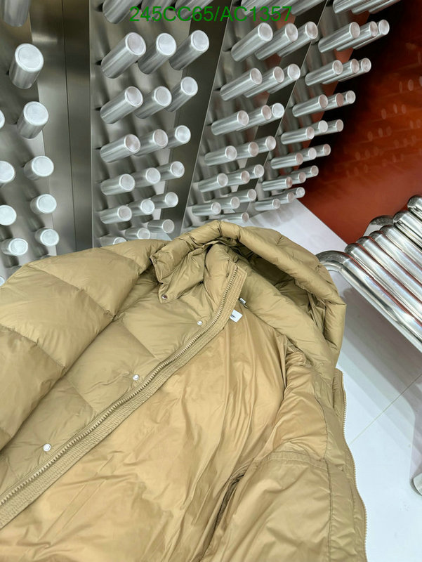 Down jacket Men-Burberry Code: AC1357 $: 245USD