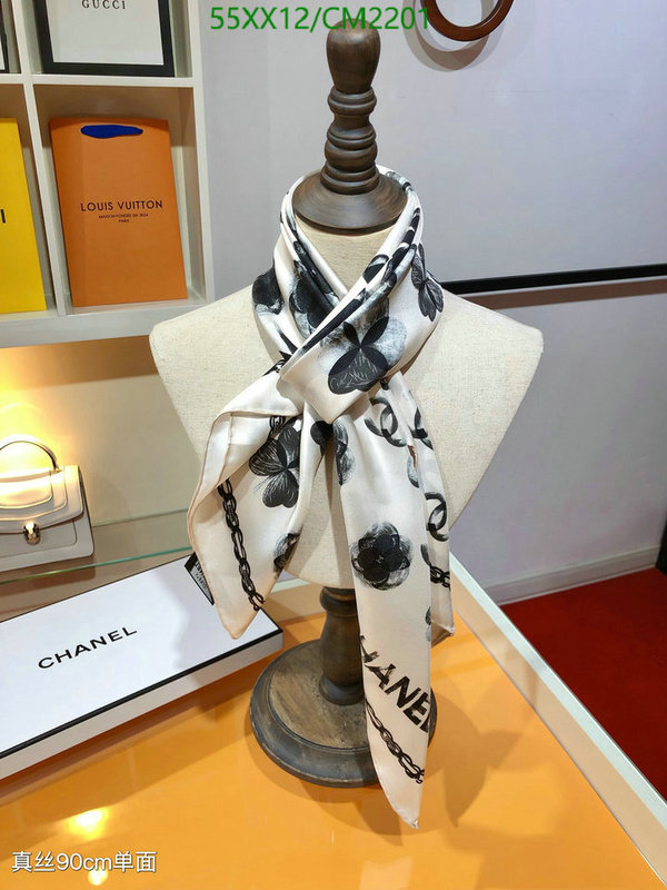 Scarf-Chanel Code: CM2201 $: 55USD