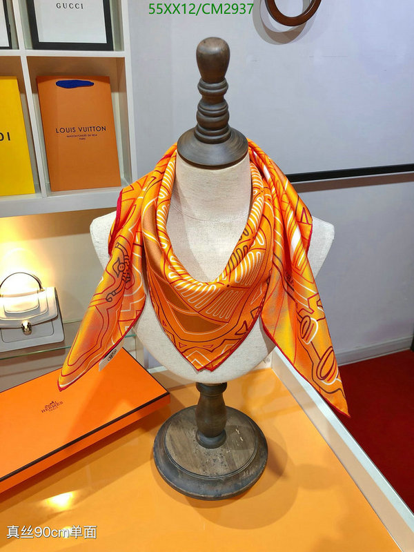 Scarf-Hermes Code: CM2937 $: 55USD