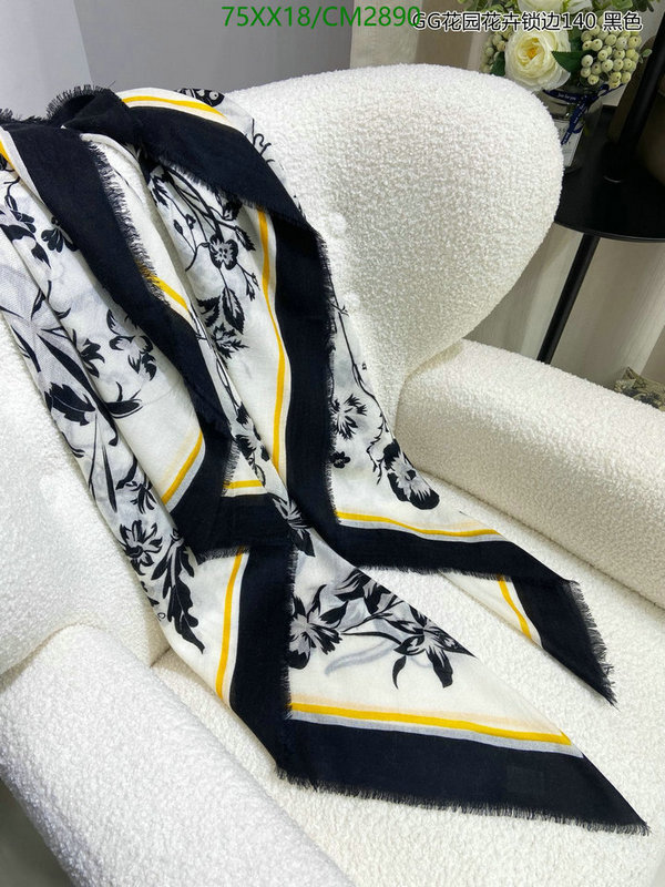 Scarf-Gucci Code: CM2890 $: 75USD