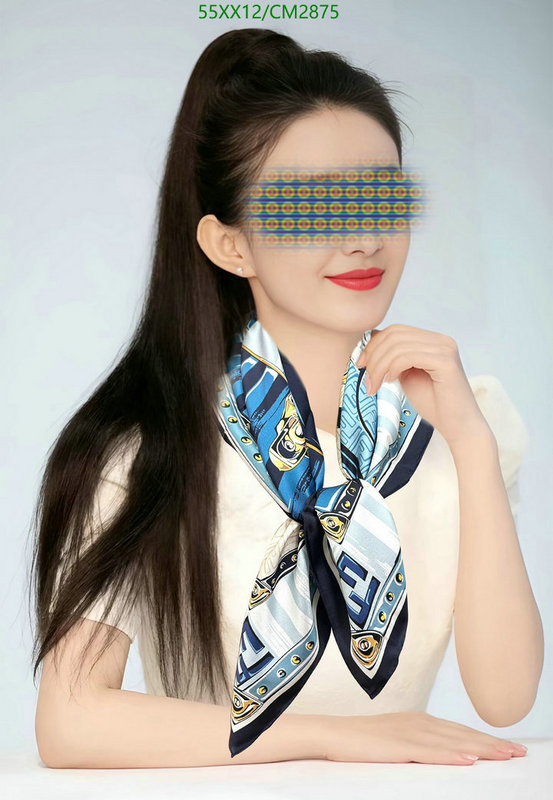 Scarf-Fendi Code: CM2875 $: 55USD