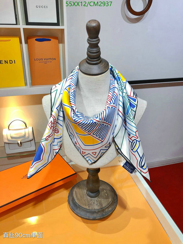 Scarf-Hermes Code: CM2937 $: 55USD